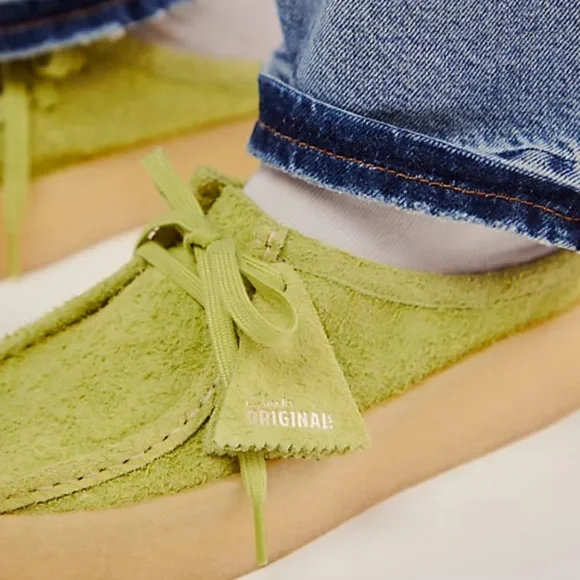 Clarks Originals Wallabee Cup Lo shoes lime - Picture 1 of 6